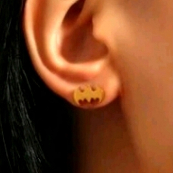 MODCLOTH GOLD BATMAN STUD EARRINGS 2 - Picture 1 of 2